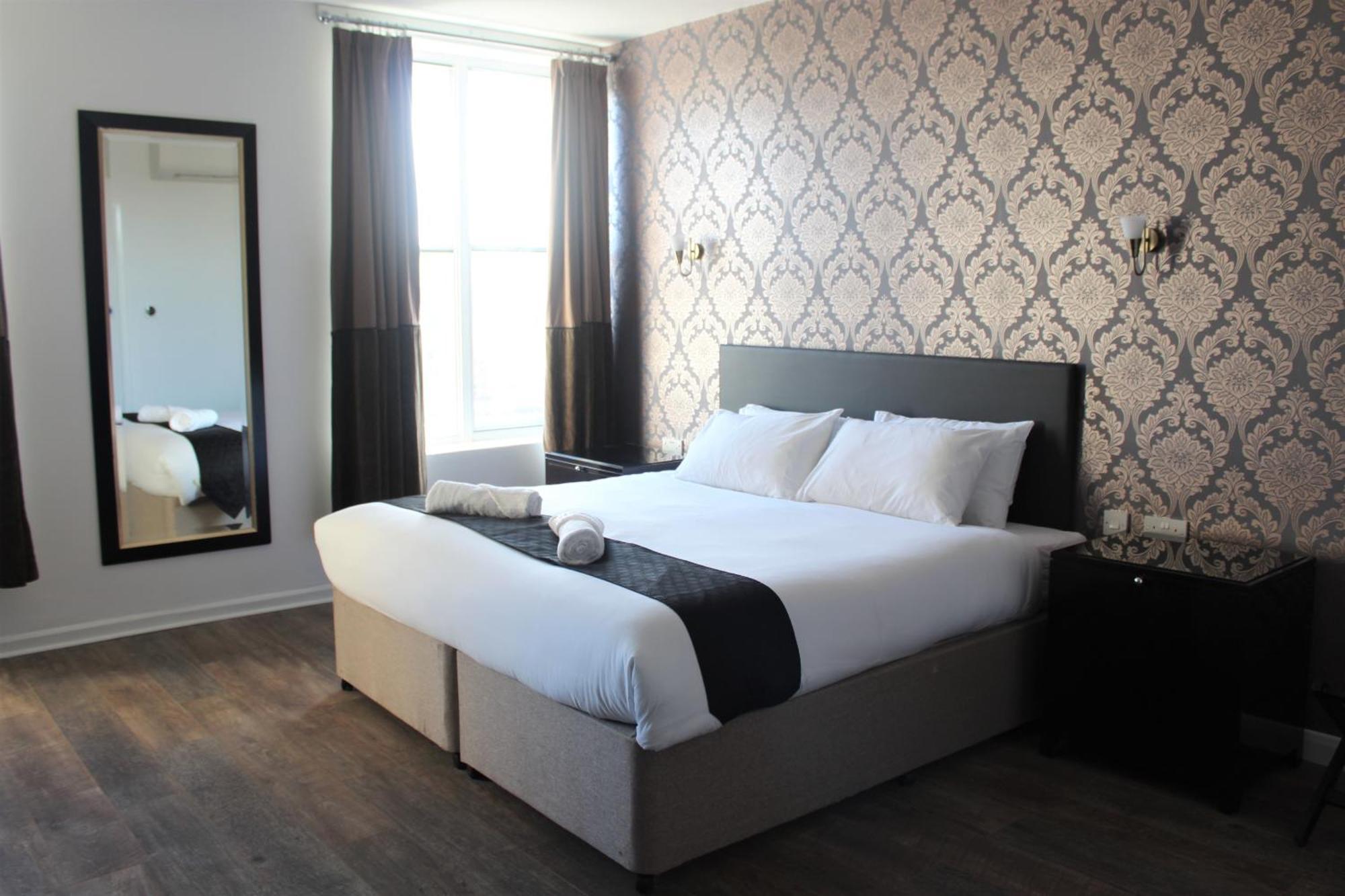 Park & Hotel 4*